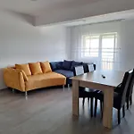 Quinet Apartament Apartment Cluj-Napoca